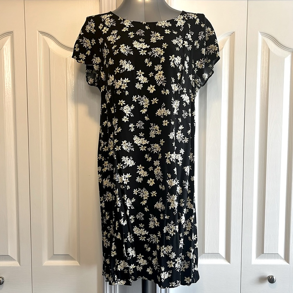 3/$45 - Reitmans Women’s Dress